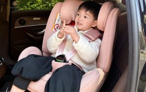 Đai 5 điểm an toàn cho bé là gì?