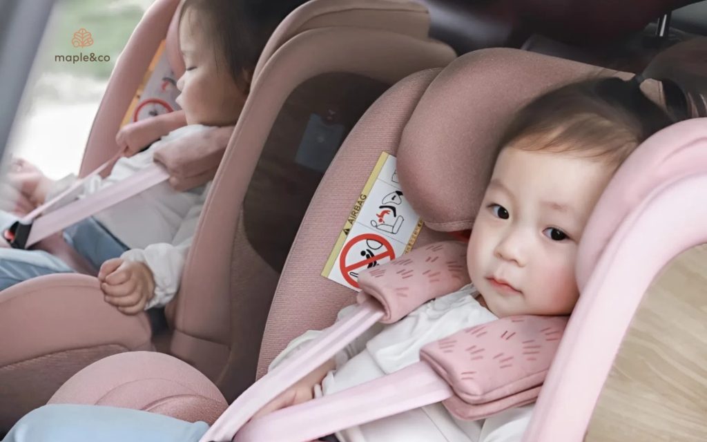 Ghế ngồi ô tô cho bé thương hiệu Maple&co