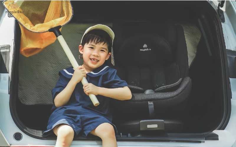 các tiêu chuẩn an toàn của ghế ngồi ô tô cho bé