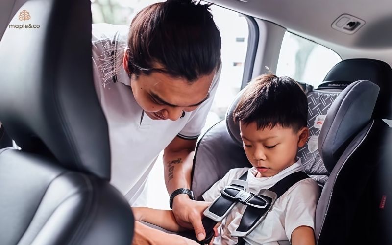 Quy định về thiết bị an toàn khi chở trẻ em trên ô tô
